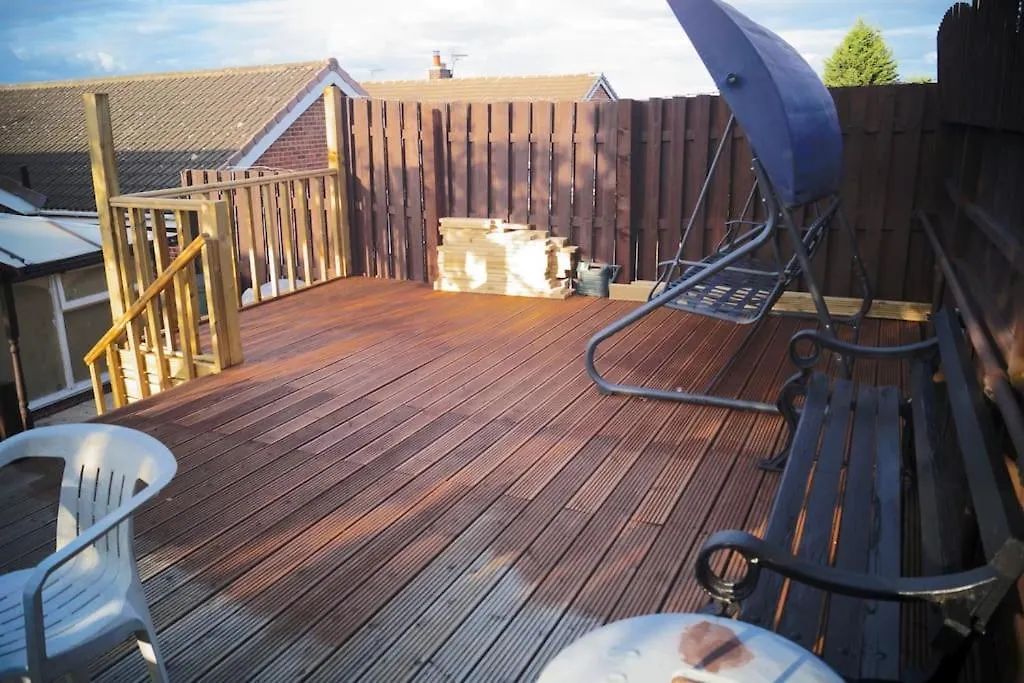 Luxurious Detached Bungalow Batley Villa