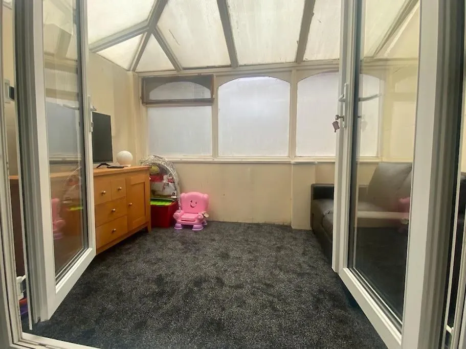 Luxurious Detached Bungalow Batley Reino Unido