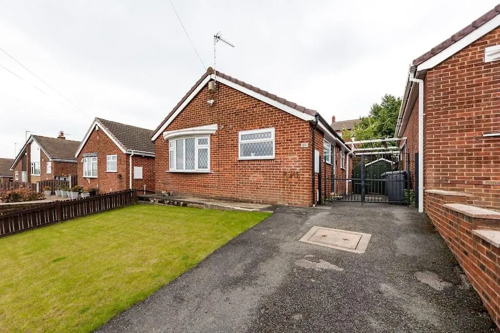 Luxurious Detached Bungalow Batley Reino Unido