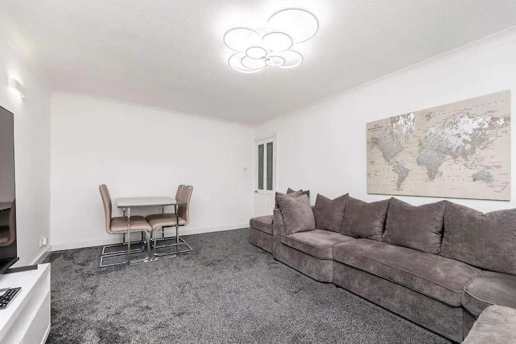 Luxurious Detached Bungalow Batley Villa